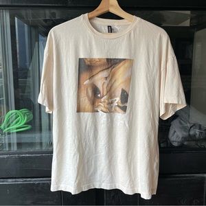 Ariana Grande H&M 7 Rings Limited Edition Collab Shirt!